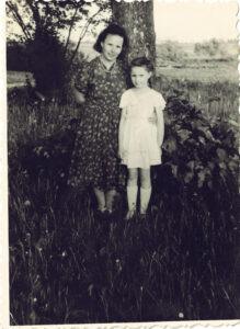 Antanina Mačiulienė ir Vaidilutė Mačiulytė