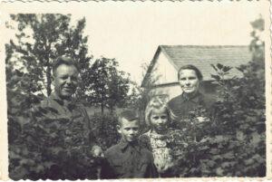 Kazimieras, Justinas, Pransiška Cvirkos, Gražina Rybelytė