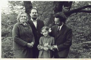 Pranutė Mačiulytė Cvirkienė, Jonas Mačiulis, Estera Rybelytė, Algis Steponavičius
